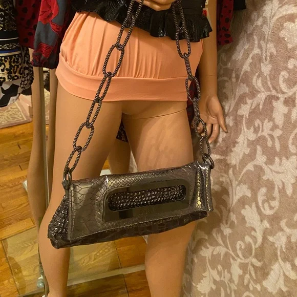 Just Cavalli folding bag in patent faux gray/brown leather with charcoal accents - Picture 5 of 12